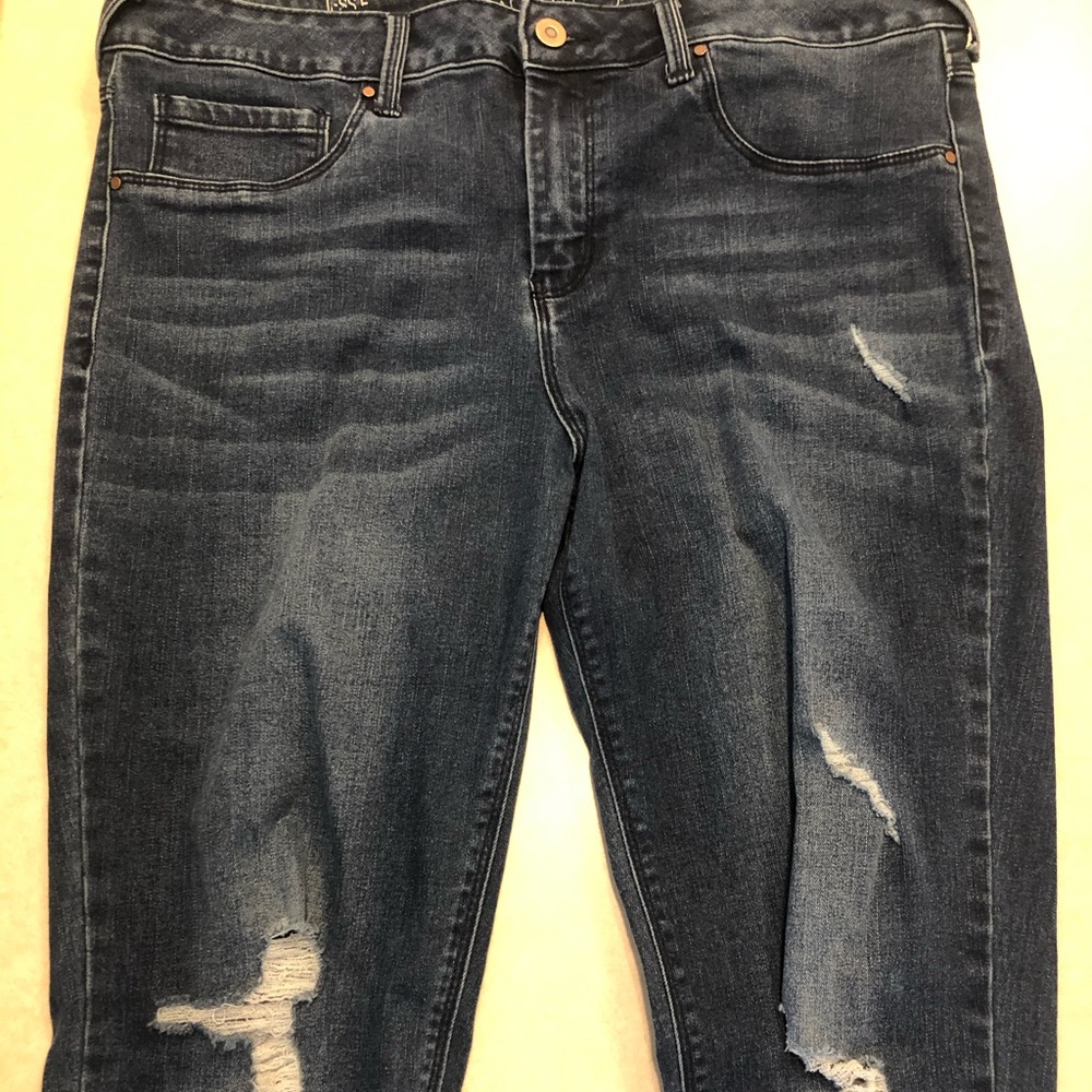 Levi Jeans - Picture 2 of 3